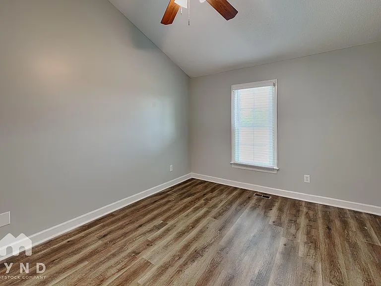 508 Yellow Berry Run — Photo 10