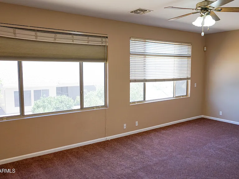 541 N Danielson Way — Photo 55