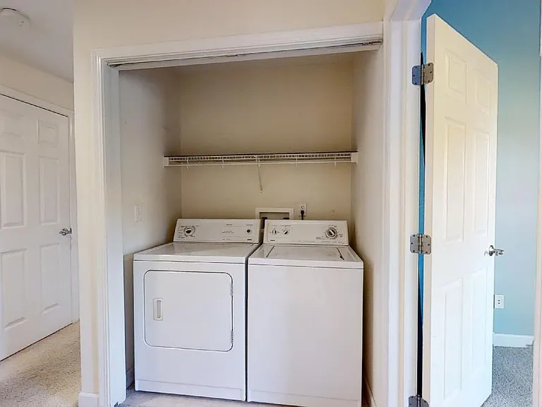 3832 Thornhill Cir — Photo 24