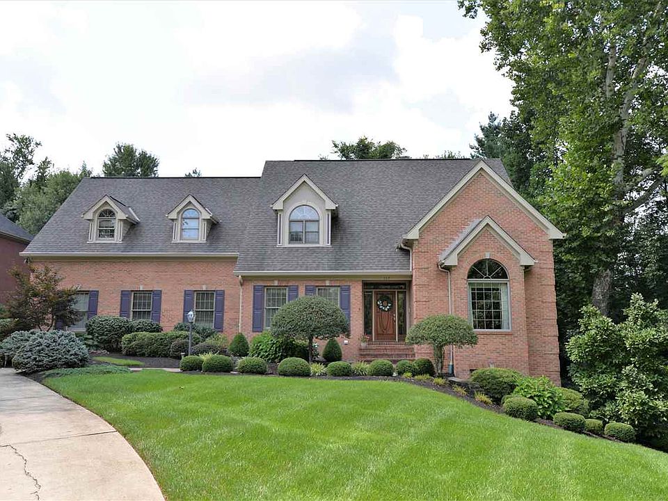 1st image of 117 Brittany Ct