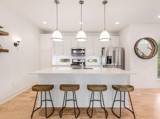 2000 E 18th St, Austin, TX 78702