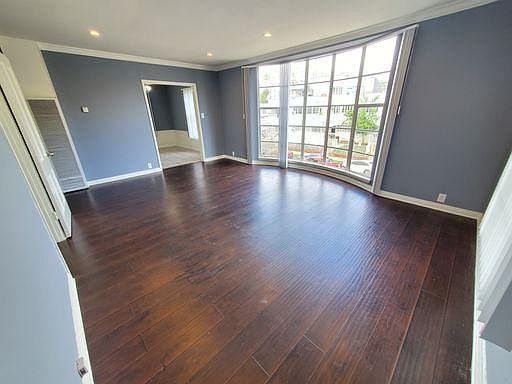3rd image of 3360 James M Wood Blvd APT D
