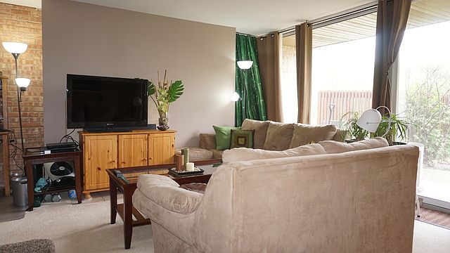 2nd image of 6020 Oakwood Dr APT 1F