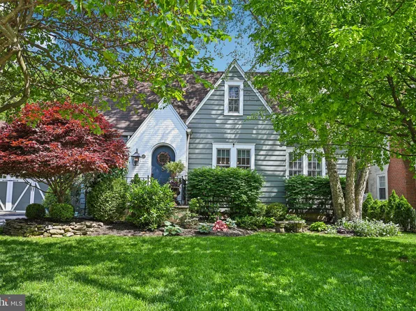 835 Beechwood Rd, Lower Merion, PA 19083