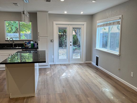 3rd image of 2478 18th Ave