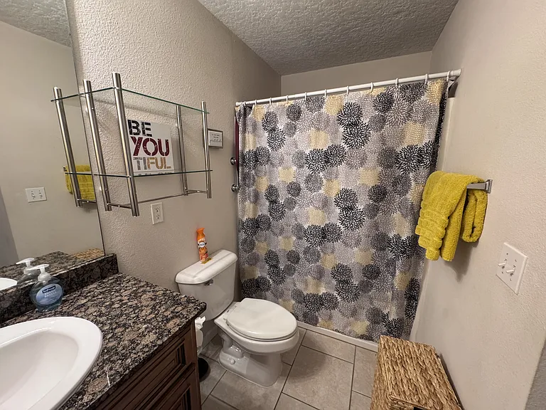 1100 Century Oaks Dr #A — Photo 23