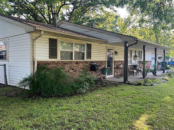 3rd image of 3553 E Okmulgee Ave