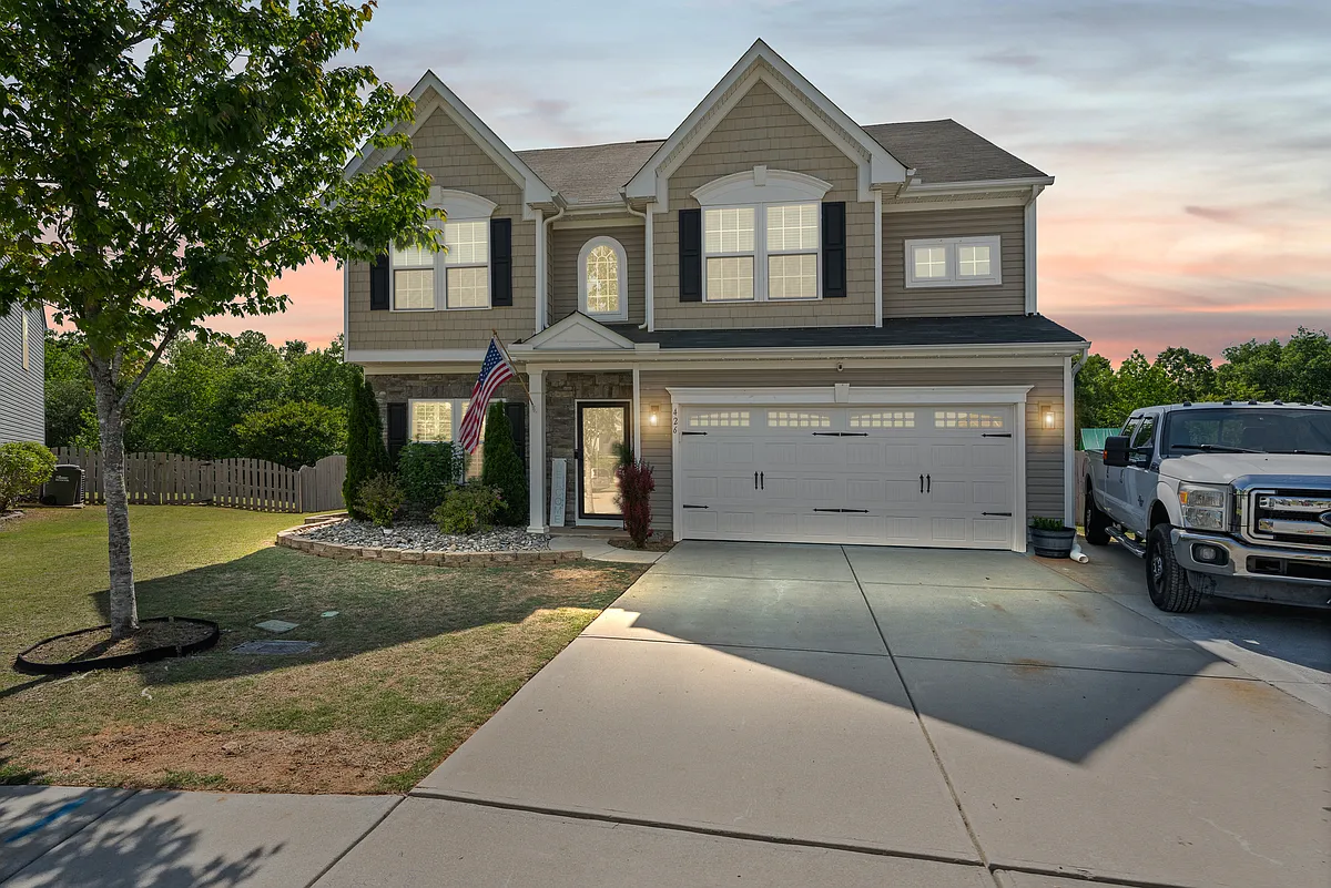 Building Photo - 426 Sandusky Ln