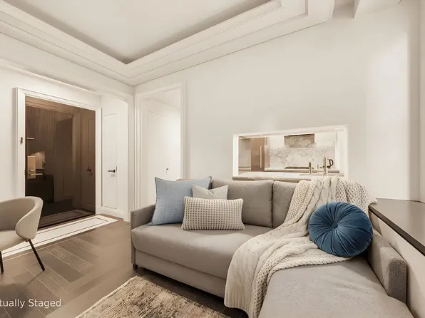 301 Park Avenue image 1 of 15
