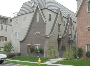 936 S Pearl St UNIT 101, Denver, CO 80209