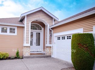 105 Lane Blvd NW, Orting, WA 98360