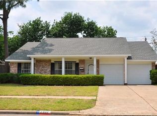 2907 Lazy Spring Dr, Houston, TX 77080