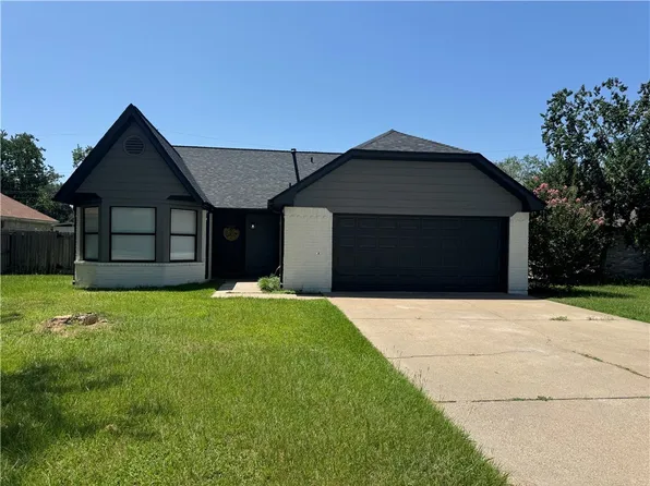 3908 Sierra Ct, Bryan, TX 77802