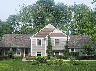 1361 Gerber Rd, Edwardsville, IL 62025