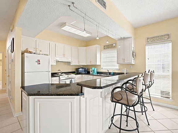 5th image of 1550 Via De Luna Dr #E