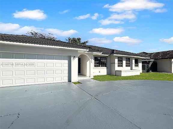 3rd image of 13925 SW 26th Ter