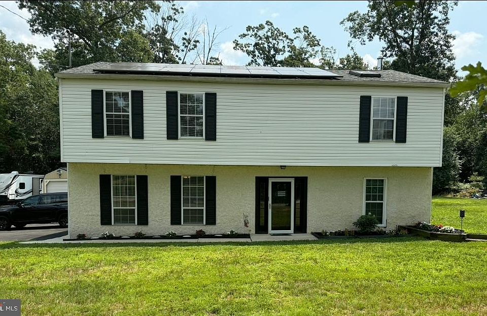 1st image of 395 Centerton Rd