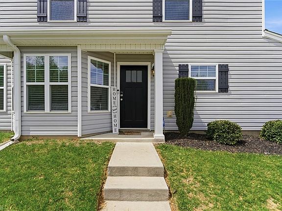 4th image of 111 Covington Cove Ct