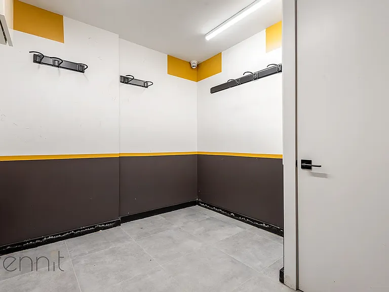 774 Lexington Ave #1B — Photo 25