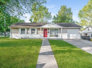11045 E 54th St, Raytown, MO 64133