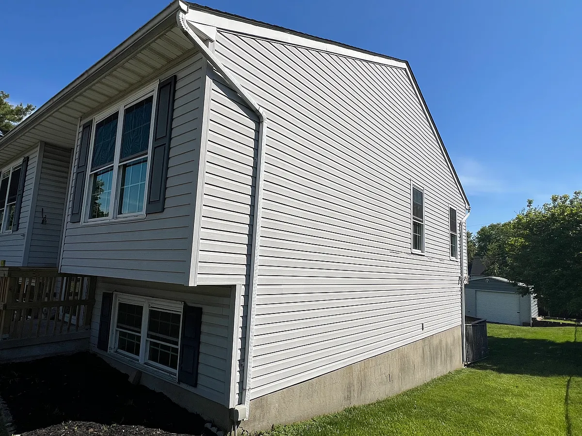 Building Photo - 5103 Ballman Ave