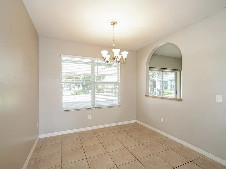 10430 Blackmore Dr — Photo 5
