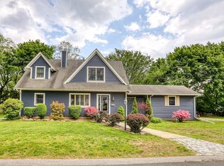 4 Meadow Ln, Danvers, MA 01923