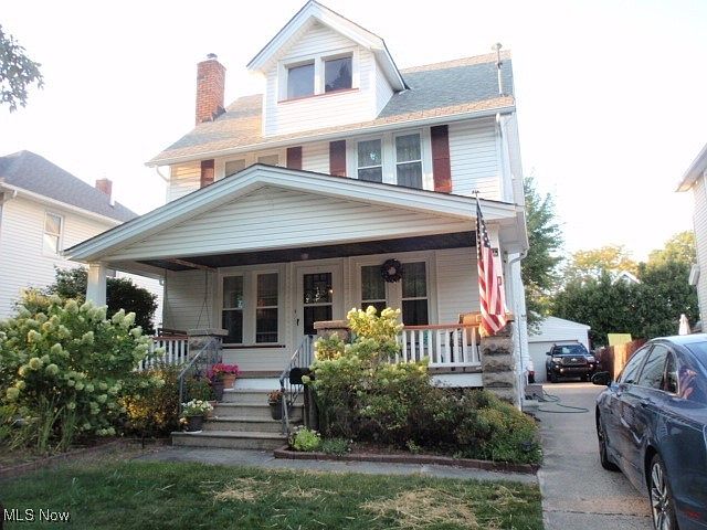 1st image of 230 Stanford Ave