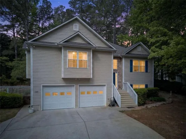 1349 Southgate Dr, Villa Rica, GA 30180