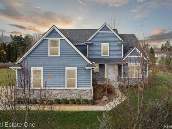 603 Braxwood Pl, Milford, MI 48381