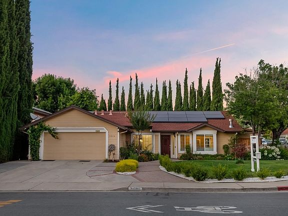 3rd image of 3234 Remington Way