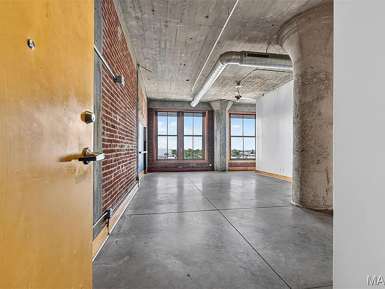 1601 Washington Ave #401 — Photo 6