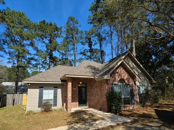 103 Scott St, Madisonville, LA 70447