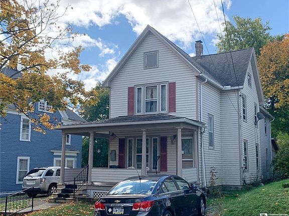 2nd image of 917 Newland Ave