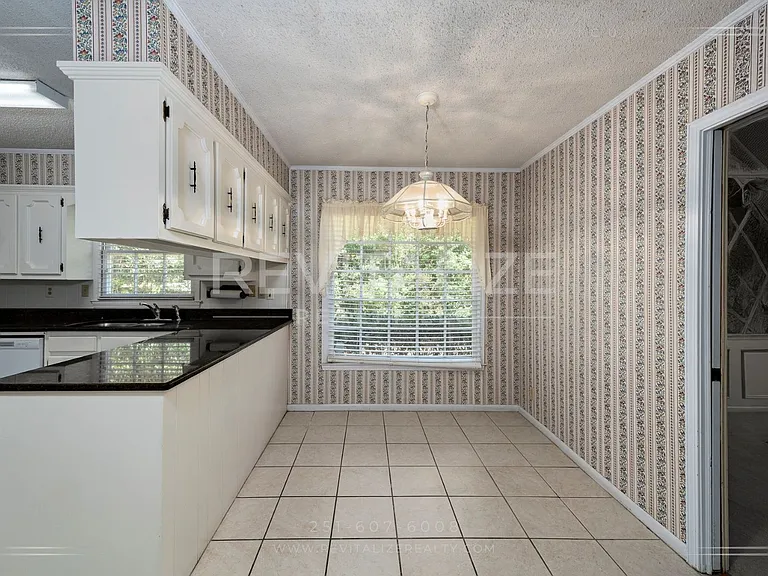 962 Lansdale Ct — Photo 13