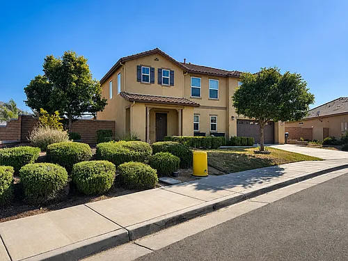 20609 Pronghorn Ct Photo 1