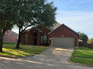 1743 Summerwood Ln, Cedar Hill, TX 75104