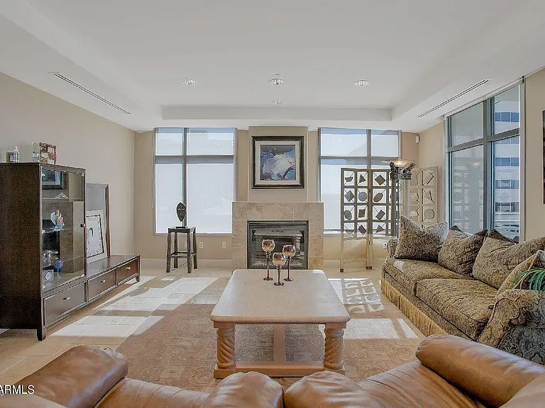 2211 E Camelback Rd #604 — Photo 11