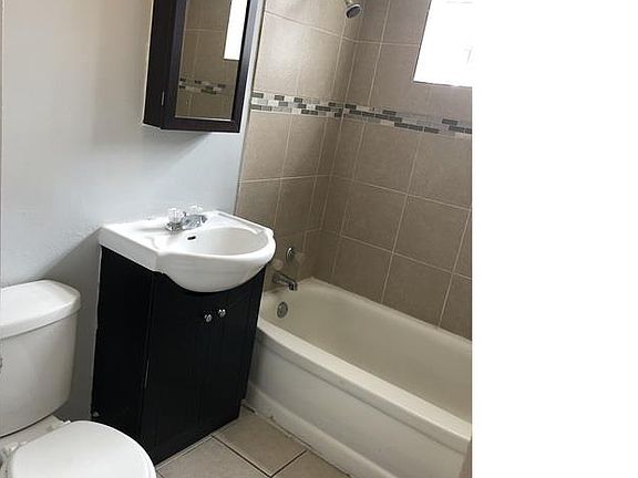 4th image of 7840 S Yates Blvd APT 2B
