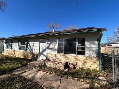 4269 S Cumberland St Photo 1