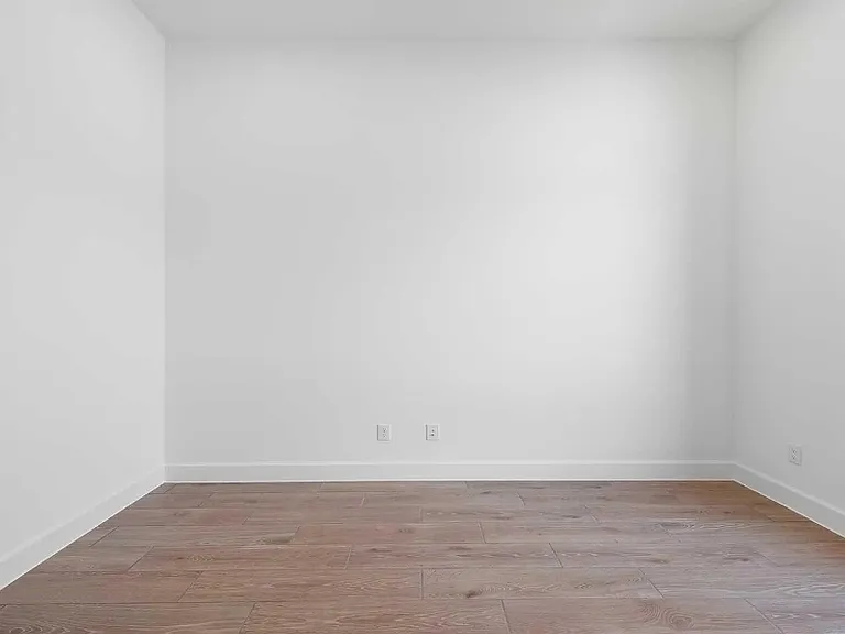 2625 Fargo Pl — Photo 8