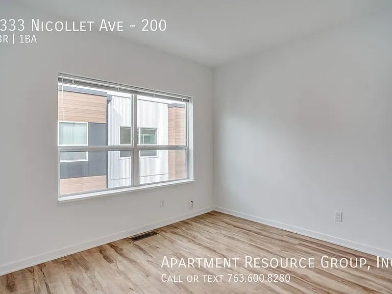 3333 Nicollet Ave S #200 — Photo 2