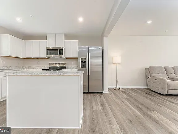 235 Hamilton Ln — Photo 11