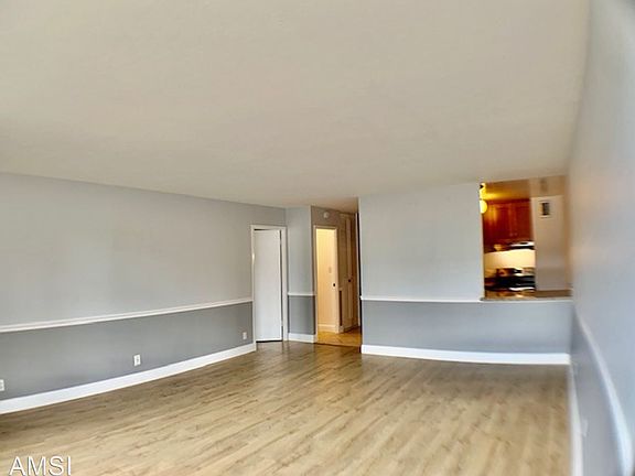 4th image of 2040 Franklin St APT 508