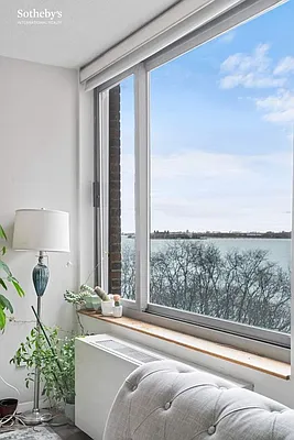 Rented by Sotheby's International Realty | media 4