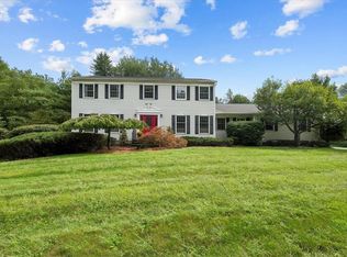 1 Still Pond Ter, West Nyack, NY 10994