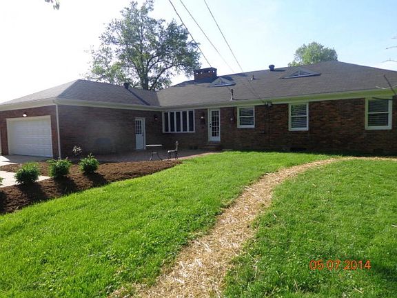 2nd image of 1524 Standish Pl