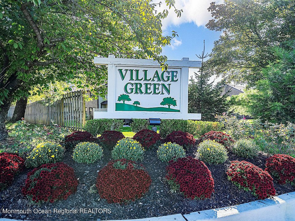 3 Village Green Way, Hazlet, NJ 07730 Zillow