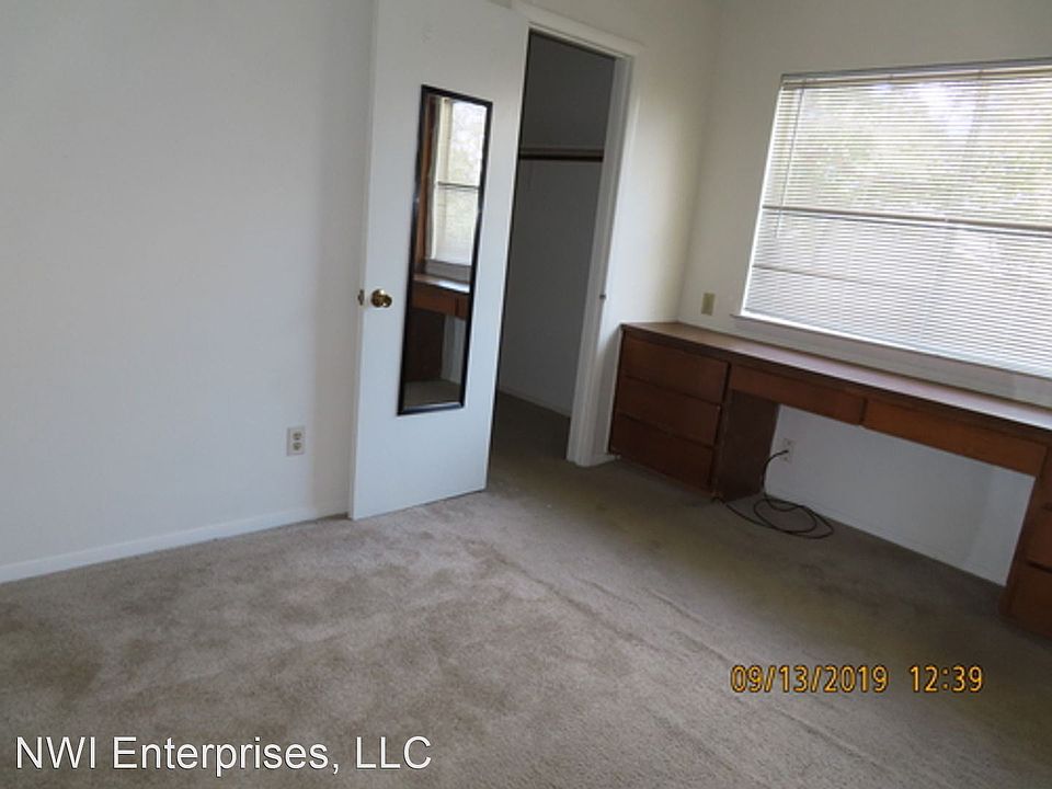 2nd image of 3205 Helms St #8456342