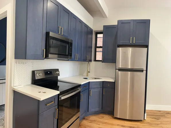 1251 Ward Ave, Bronx, NY 10472